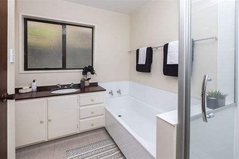 Photo of property in 7a Toledo Place, Mount Pleasant, Christchurch, 8081