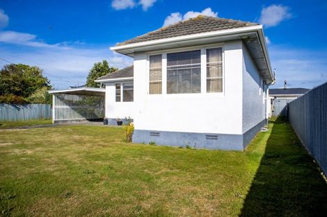 Photo of property in 54 Camberwell Road, Hawera, 4610