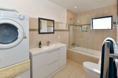 Photo of property in 462a Whangaparaoa Road, Stanmore Bay, Whangaparaoa, 0932