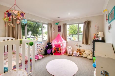 Photo of property in 2 Norfolk Street, Tamatea, Napier, 4112