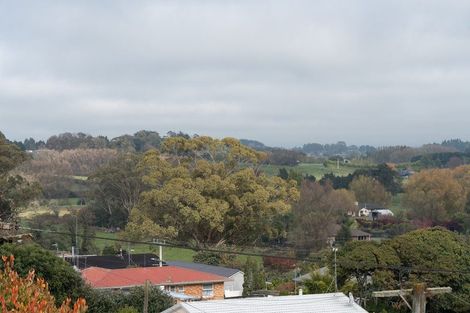 Photo of property in 19 Mckay Drive, Temple View, Hamilton, 3218