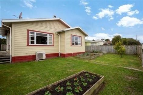 Photo of property in 46 Kirk Street, Otaki, 5512