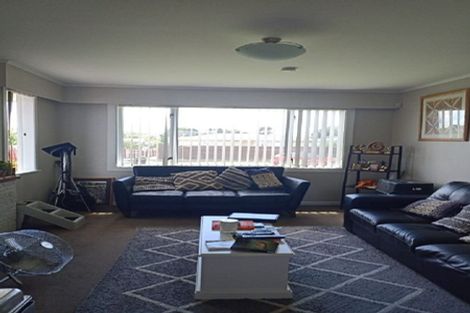 Photo of property in 12 Parker Crescent, Otara, Auckland, 2023