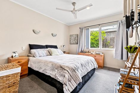 Photo of property in 2a Douglas Street, Kensington, Whangarei, 0112