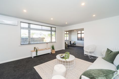 Photo of property in 17 Saint Johns Avenue, Palmerston North, 4414