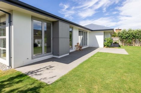 Photo of property in 37a Country Palms Drive, Halswell, Christchurch, 8025