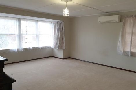 Photo of property in 28 Truman Road, Bryndwr, Christchurch, 8053