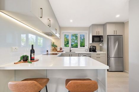 Photo of property in 34 Bentley Street, Russley, Christchurch, 8042