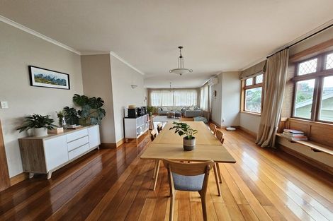 Photo of property in 1 Espin Crescent, Karori, Wellington, 6012