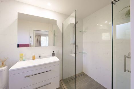 Photo of property in 5 Lodge Place, Ilam, Christchurch, 8041