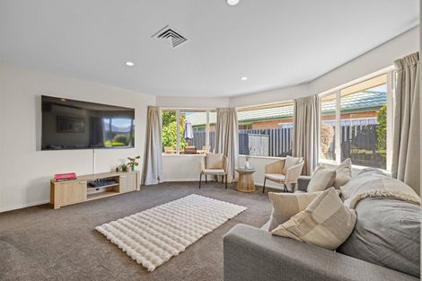 Photo of property in 19 Ballymena Drive, Belfast, Christchurch, 8051