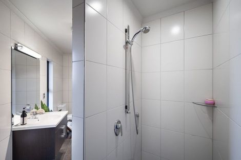 Photo of property in 20 Pineland Drive, Turitea, Palmerston North, 4472