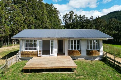 Photo of property in 805 Whangaripo Valley Road, Whangaripo, Wellsford, 0972