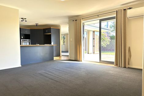 Photo of property in 5 Killegray Close, Flagstaff, Hamilton, 3210