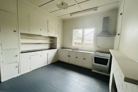 Photo of property in 731 Massey Road, Mangere, Auckland, 2022