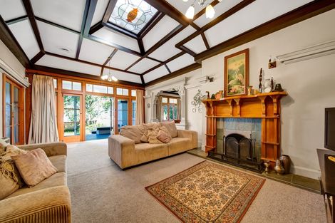 Photo of property in 7 Albion Street, Hawera, 4610