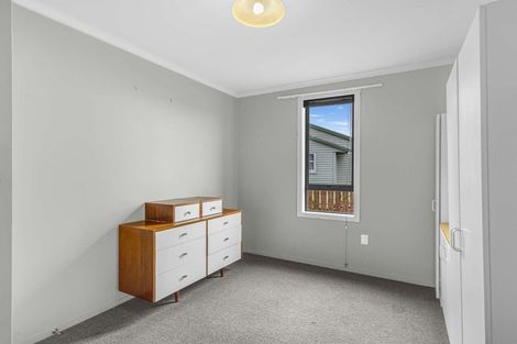 Photo of property in 6 Porritt Place, Waipukurau, 4200