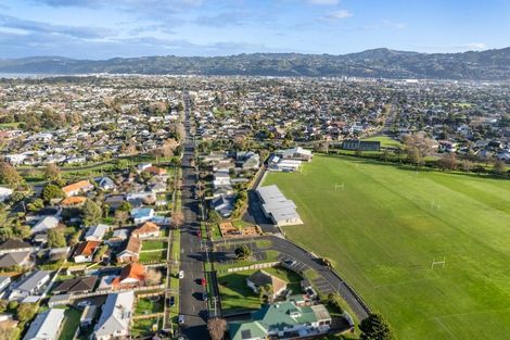 Photo of property in 193a Whites Line East, Waiwhetu, Lower Hutt, 5010