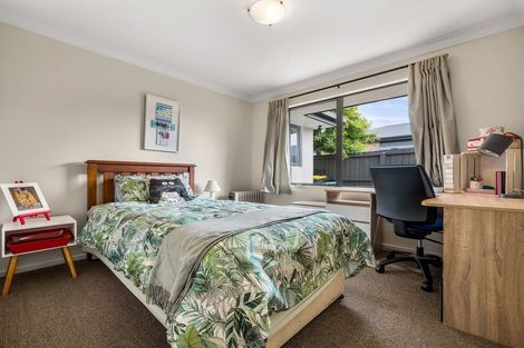 Photo of property in 16 Becmead Drive, Harewood, Christchurch, 8051