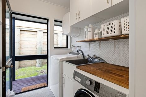 Photo of property in 19b Baverstock Road, Nawton, Hamilton, 3200