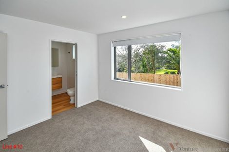 Photo of property in 10/22 James Laurie Street, Henderson, Auckland, 0612