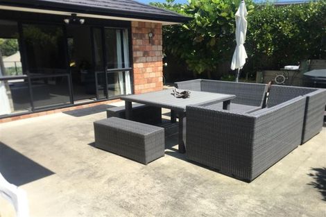 Photo of property in 21 Campion Road, Waikanae Beach, Waikanae, 5036