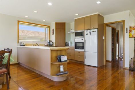 Photo of property in 67 Karewa Parade, Papamoa Beach, Papamoa, 3118