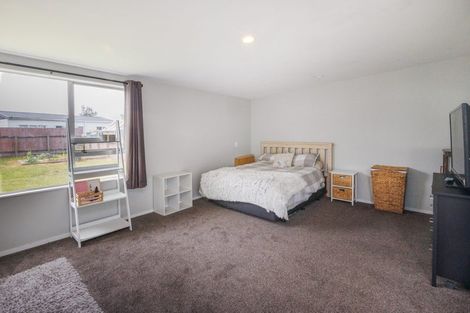 Photo of property in 73 Lockhart Avenue, Milson, Palmerston North, 4414