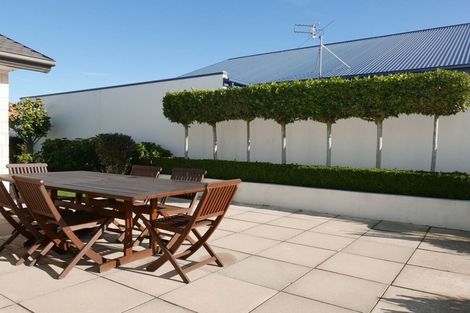 Photo of property in 4 Crofton Road, Harewood, Christchurch, 8051