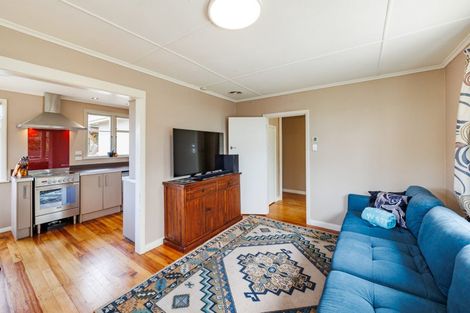 Photo of property in 25 Galway Avenue, Hokowhitu, Palmerston North, 4410