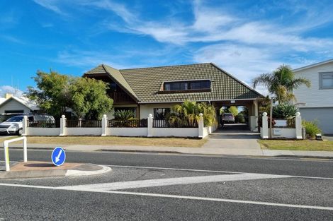 Photo of property in 1222 Papamoa Beach Road, Papamoa Beach, Papamoa, 3118