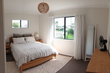 Photo of property in 3 Mackie Place, Papamoa Beach, Papamoa, 3118