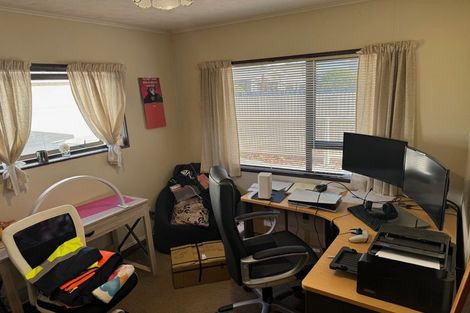 Photo of property in 528 Kennedy Road, Greenmeadows, Napier, 4112