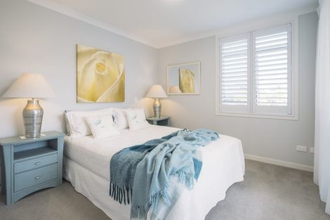 Photo of property in 74 Panorama Heights, Orewa, 0931