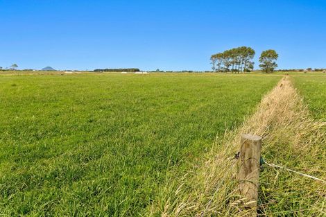 Photo of property in 1207a Thornton Road, Matata, Whakatane, 3194