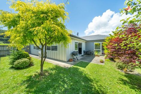 Photo of property in 1382 High Street, Taita, Lower Hutt, 5011