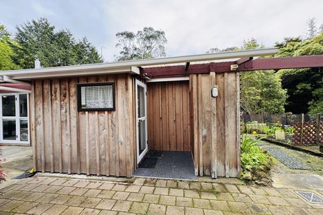 Photo of property in 138 Atawhai Road, Fitzherbert, Palmerston North, 4410