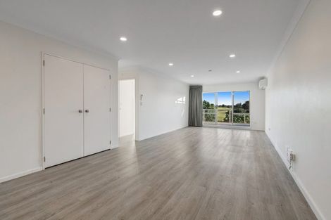 Photo of property in Santa Rosa, 60/340 Gulf Harbour Drive, Gulf Harbour, Whangaparaoa, 0930