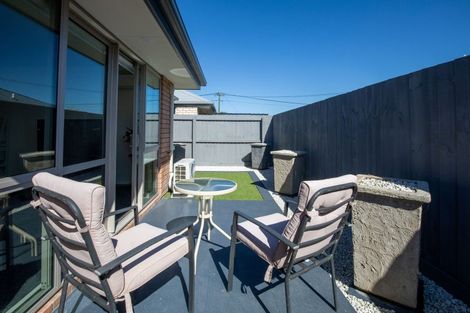 Photo of property in 8b Mortlake Street, Islington, Christchurch, 8042