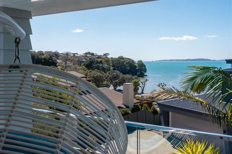 Photo of property in 16 Sea View Terrace, Cockle Bay, Auckland, 2014