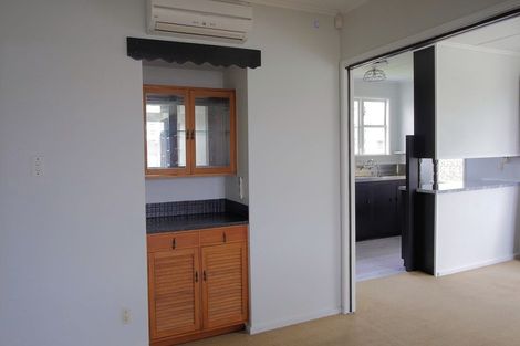 Photo of property in 34 Clyde Crescent, Roslyn, Palmerston North, 4414