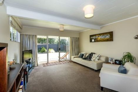 Photo of property in 16a Puni Street, Fitzroy, New Plymouth, 4312