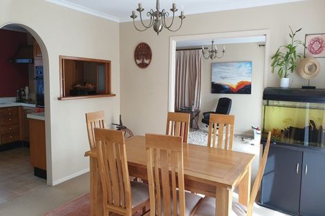 Photo of property in 1/35 Sunderlands Road, Half Moon Bay, Auckland, 2012