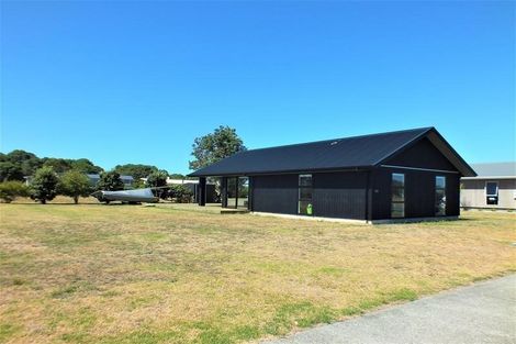 Photo of property in 108 Kelly Jade Avenue, Matarangi, Whitianga, 3592
