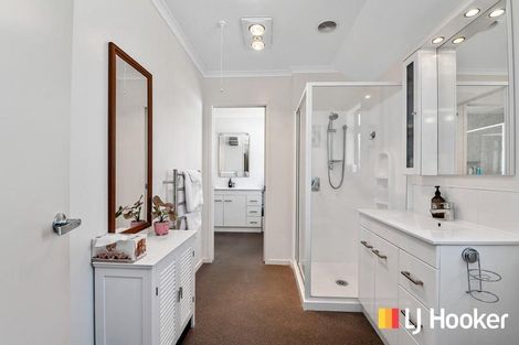 Photo of property in 18 Hamon Place, Pukehangi, Rotorua, 3015