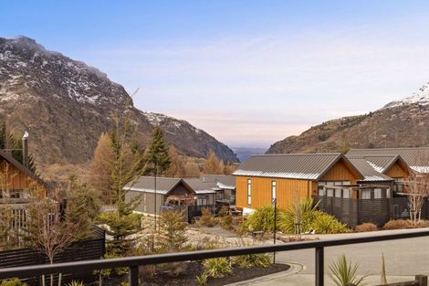 Photo of property in 5 Phoenix Lane, Arthurs Point, Queenstown, 9371