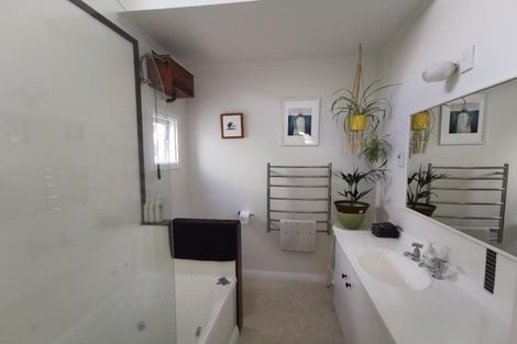 Photo of property in 46 Honiana Te Puni Street, Aro Valley, Wellington, 6021