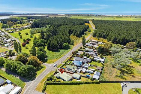 Photo of property in 194 Kainga Road, Kainga, Christchurch, 8083