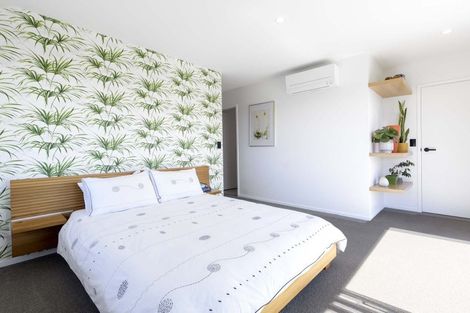 Photo of property in 14 Ngahere Street, Otumoetai, Tauranga, 3110