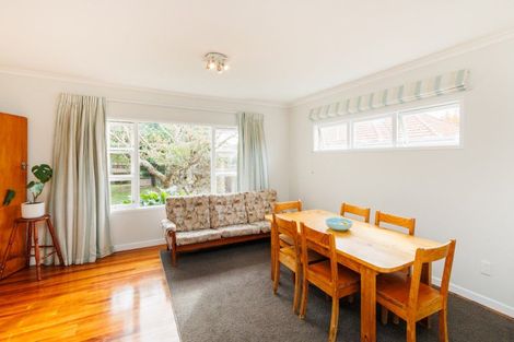 Photo of property in 17 Manawatu Street, Hokowhitu, Palmerston North, 4410